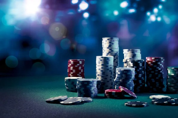 spin77 platform interface showing sportsbook, live casino, and slots sections